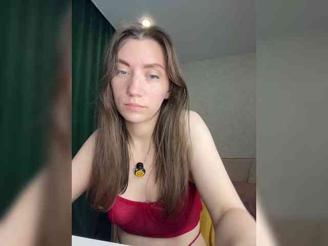 pussyhome24-7 webcam