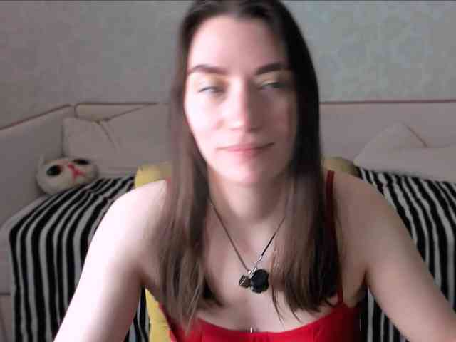 pussyhome24-7 webcam