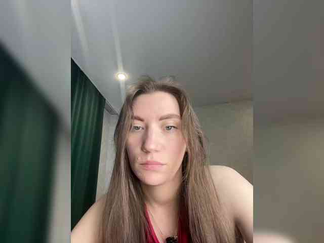pussyhome24-7 webcam