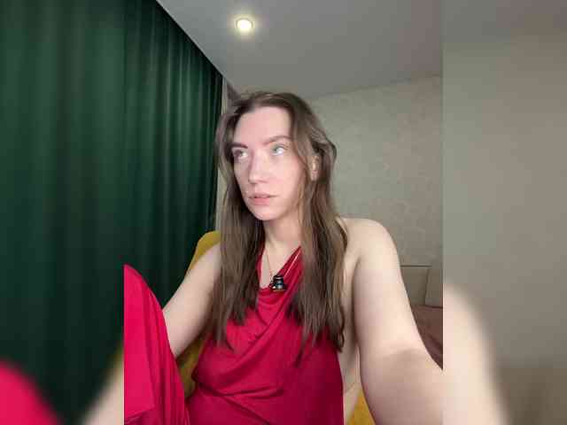 pussyhome24-7 webcam