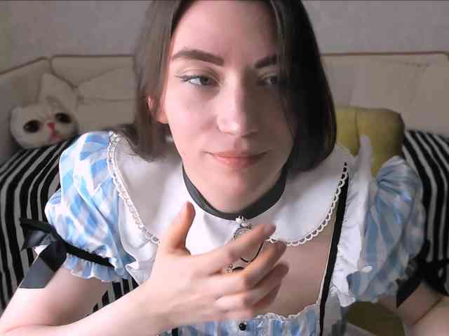 pussyhome24-7 webcam