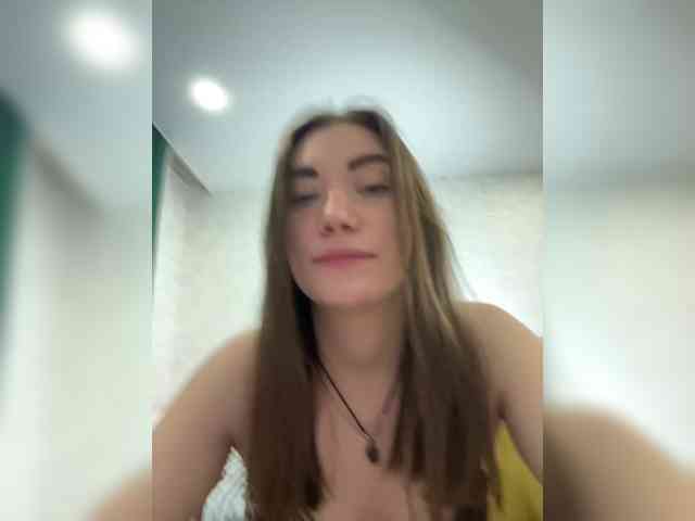 pussyhome24-7 webcam