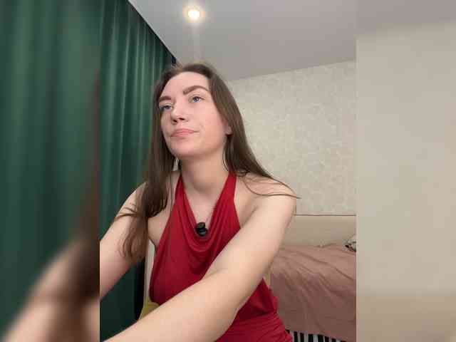 pussyhome24-7 webcam