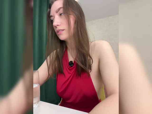 pussyhome24-7 webcam