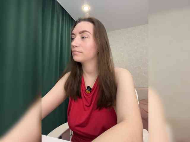 pussyhome24-7 webcam