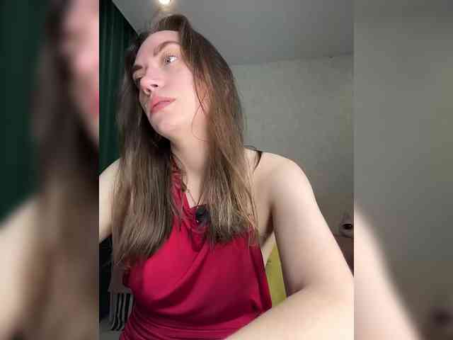 pussyhome24-7 webcam