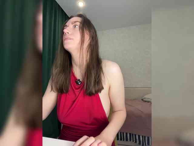 pussyhome24-7 webcam