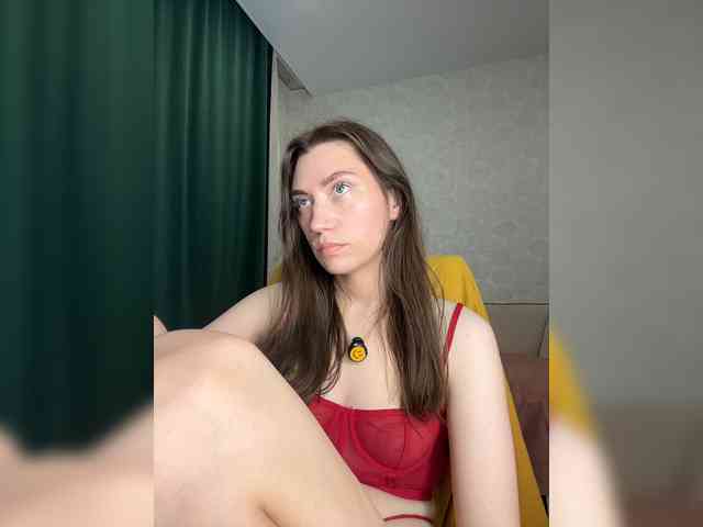 pussyhome24-7 webcam