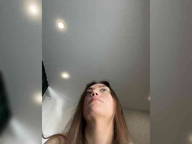 pussyhome24-7 webcam