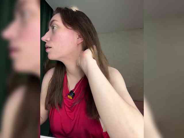 pussyhome24-7 webcam