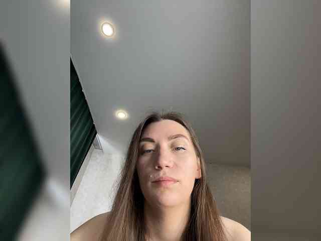 pussyhome24-7 webcam