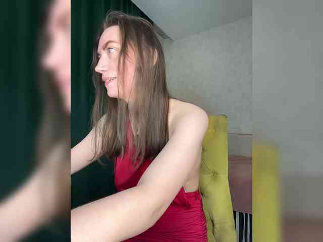 pussyhome24-7 webcam