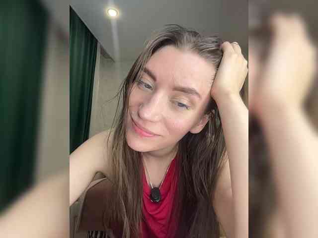pussyhome24-7 webcam