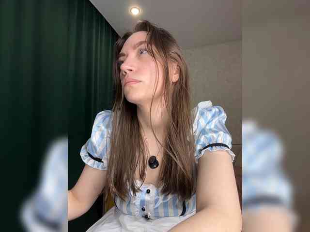 pussyhome24-7 webcam