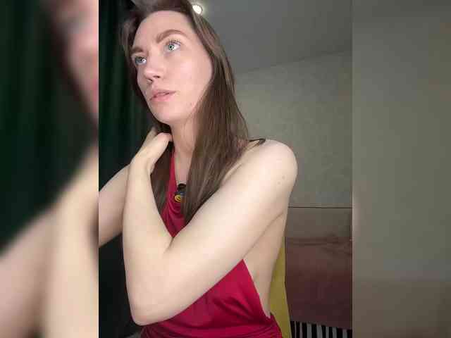 pussyhome24-7 webcam