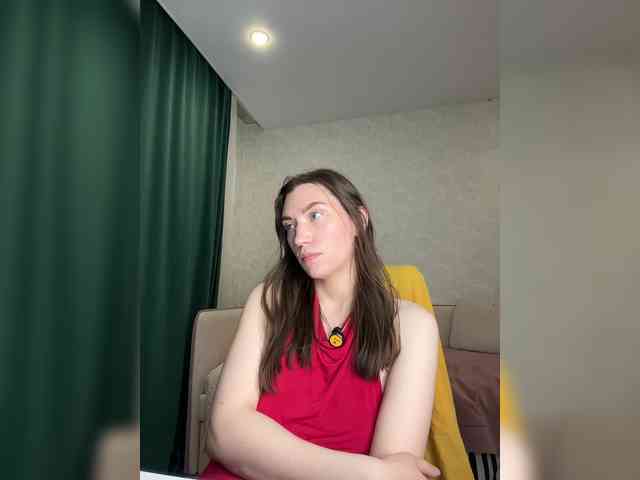 pussyhome24-7 webcam