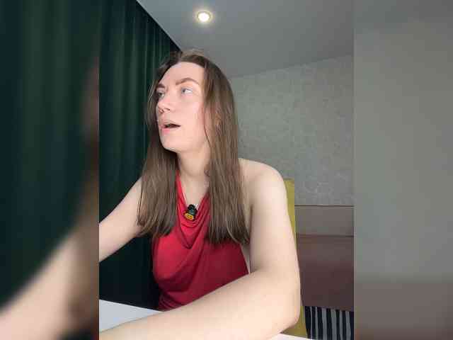 pussyhome24-7 webcam