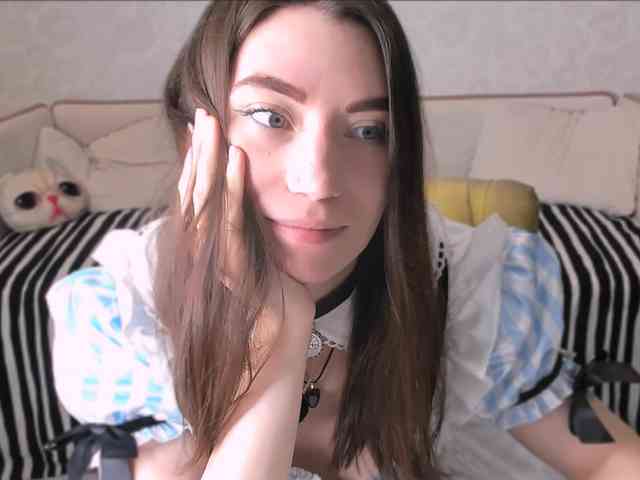 pussyhome24-7 webcam