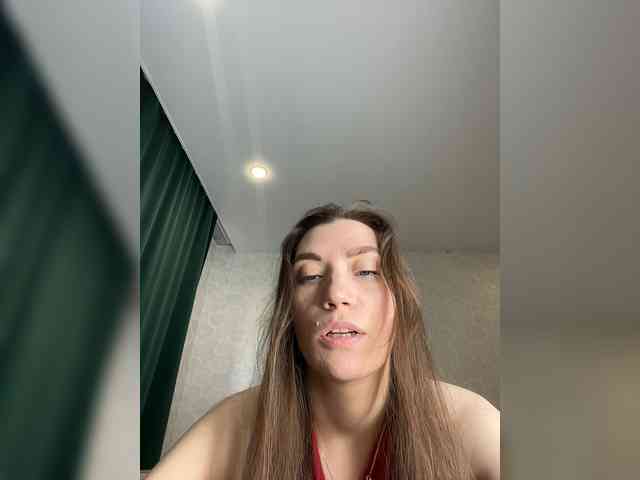 pussyhome24-7 webcam