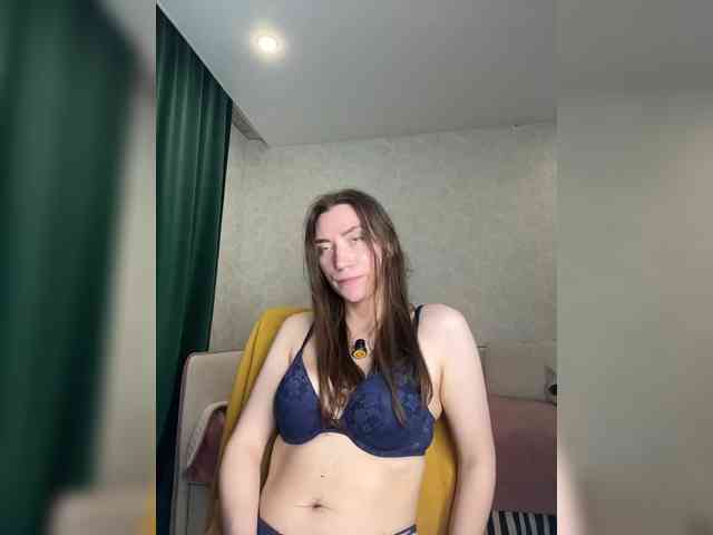 pussyhome24-7 webcam