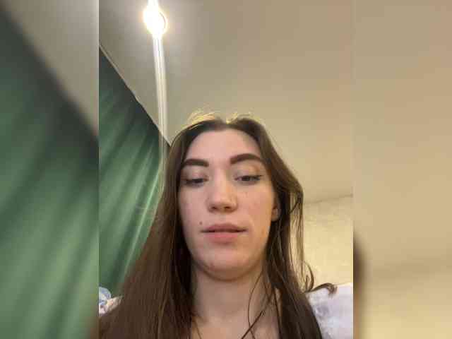 pussyhome24-7 webcam