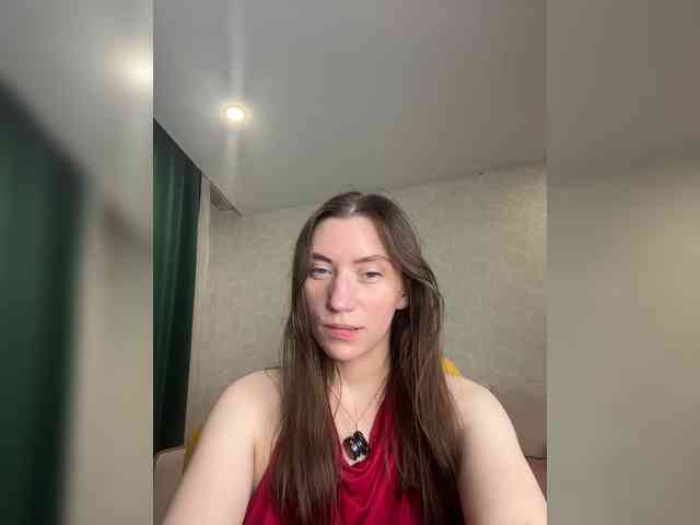 pussyhome24-7 webcam