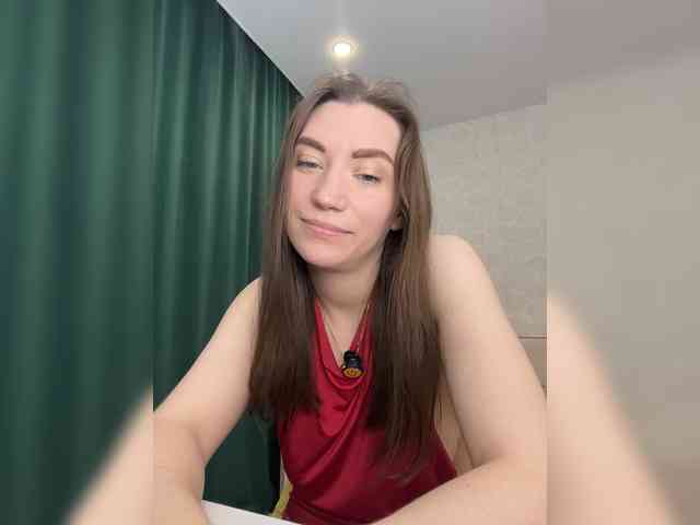 pussyhome24-7 webcam