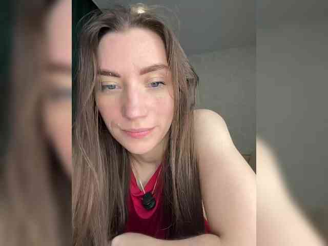 pussyhome24-7 webcam