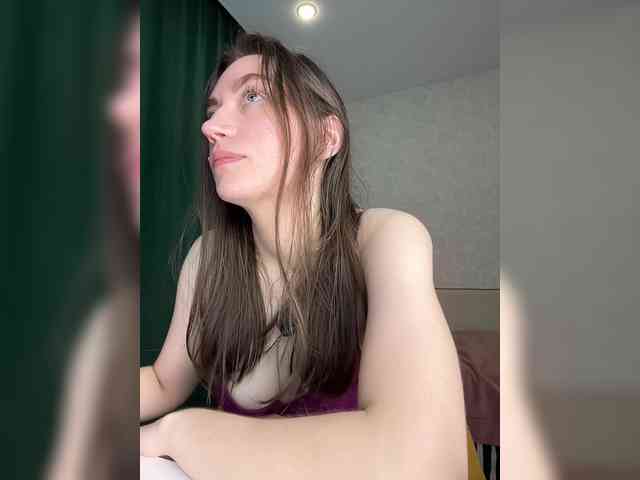 pussyhome24-7 webcam