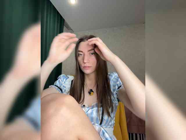 pussyhome24-7 webcam