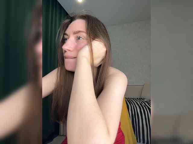 pussyhome24-7 webcam