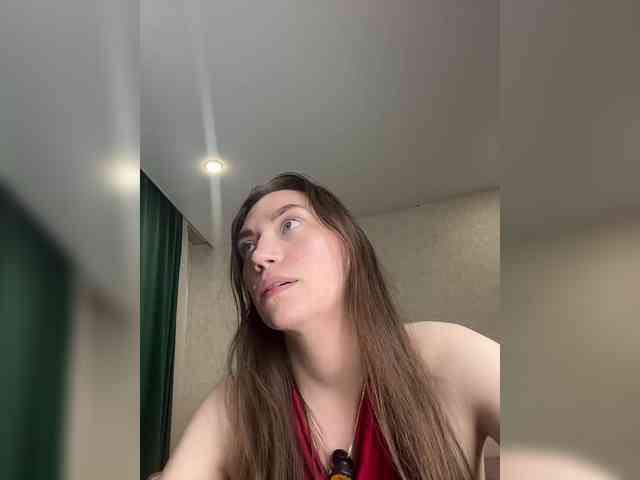 pussyhome24-7 webcam