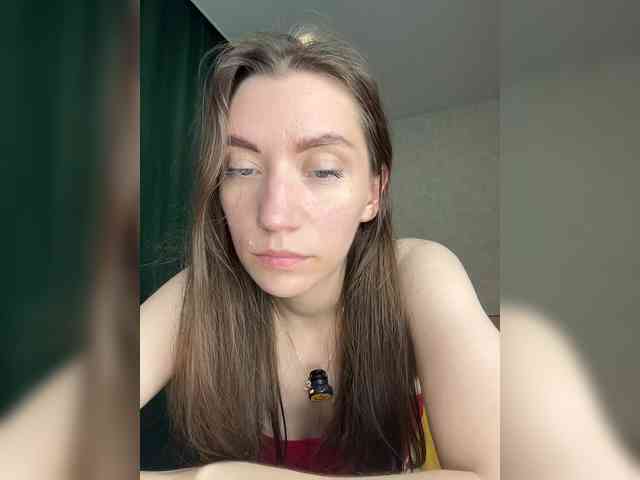 pussyhome24-7 webcam
