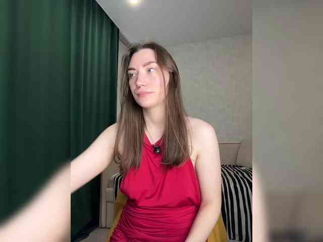 pussyhome24-7 webcam