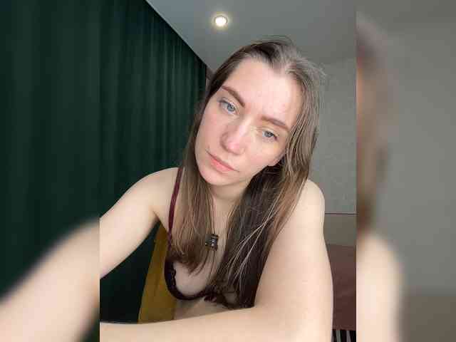 pussyhome24-7 webcam