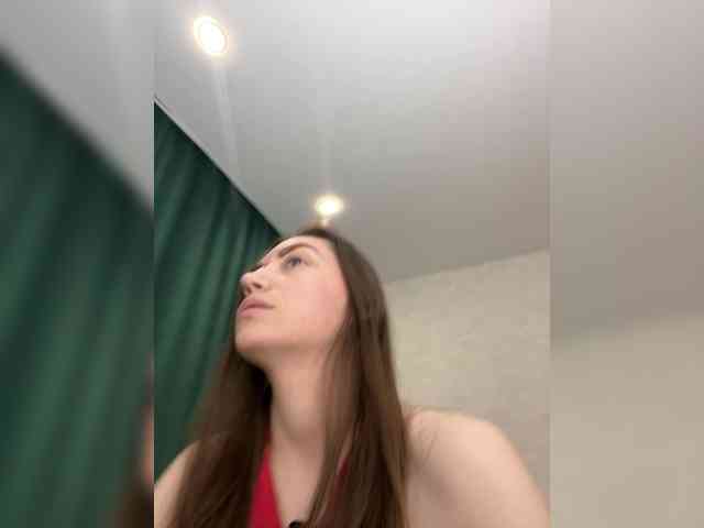 pussyhome24-7 webcam