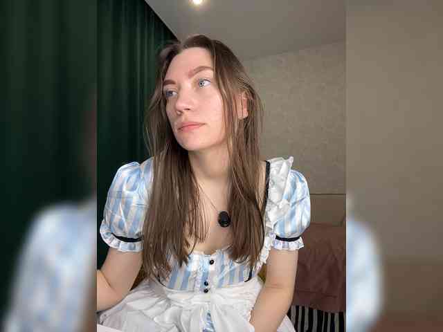 pussyhome24-7 webcam
