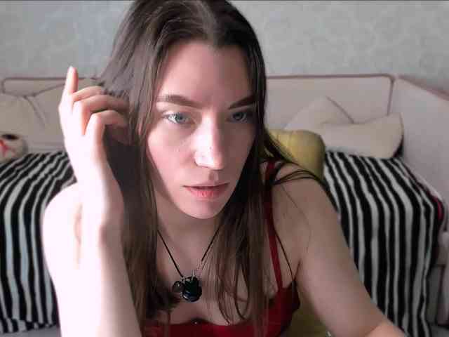 pussyhome24-7 webcam