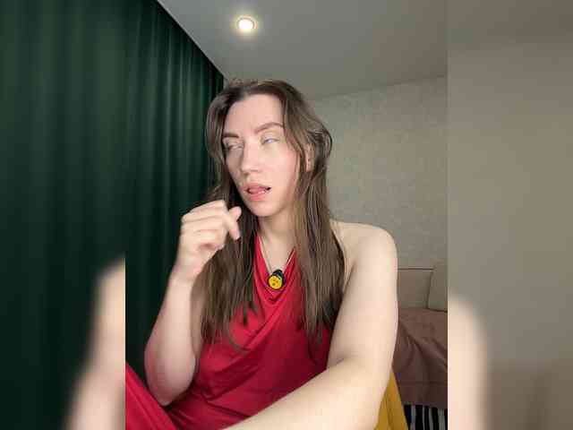 pussyhome24-7 webcam