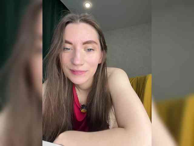 pussyhome24-7 webcam