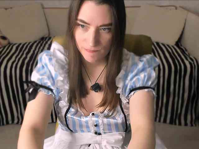 pussyhome24-7 webcam