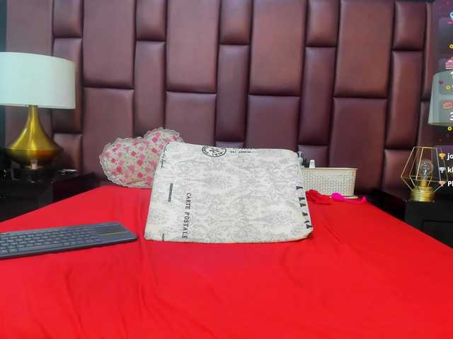 KimberlyBoone live webcam show