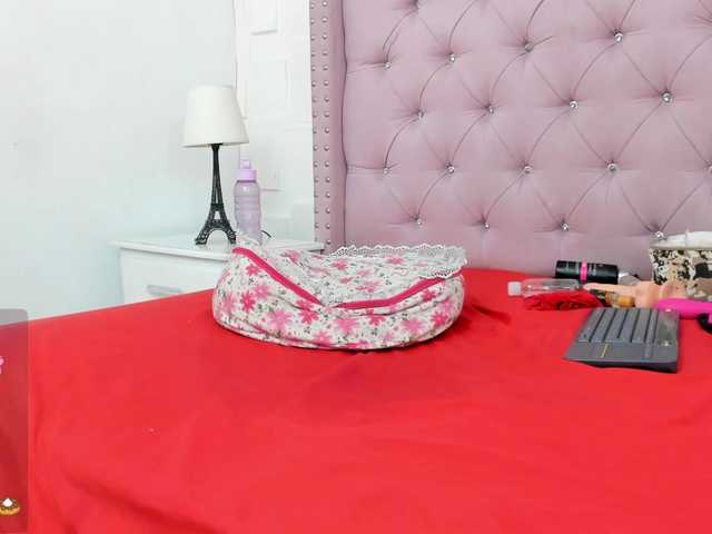 KimberlyBoone live cam on BongaCams