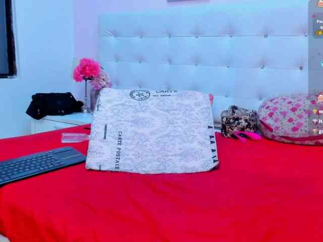 KimberlyBoone webcam