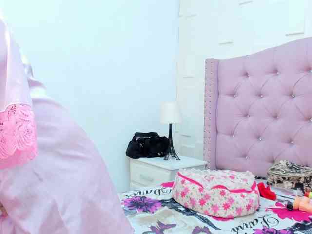 KimberlyBoone webcam