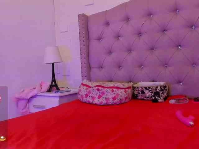 KimberlyBoone webcam