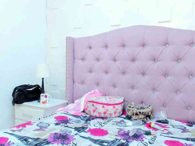 KimberlyBoone webcam