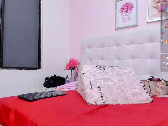 KimberlyBoone webcam