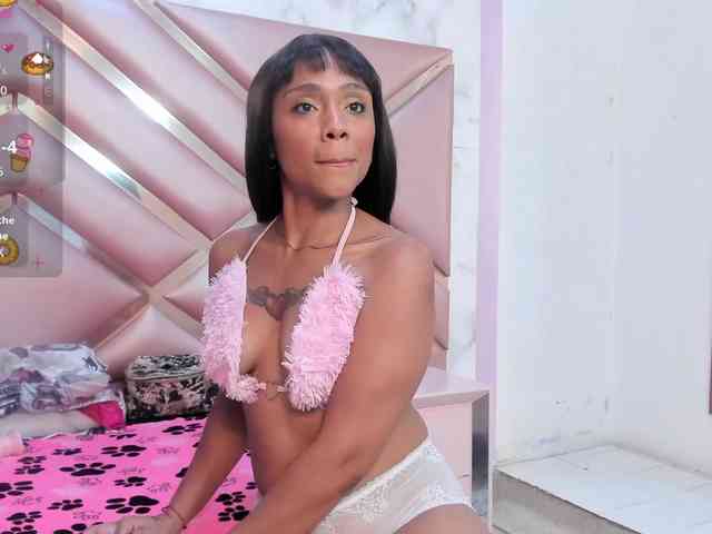 KimberlyBoone webcam