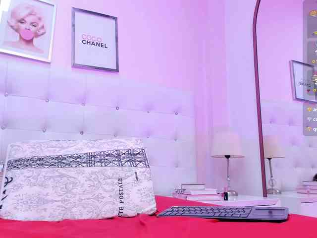 kimberlyboone's live room